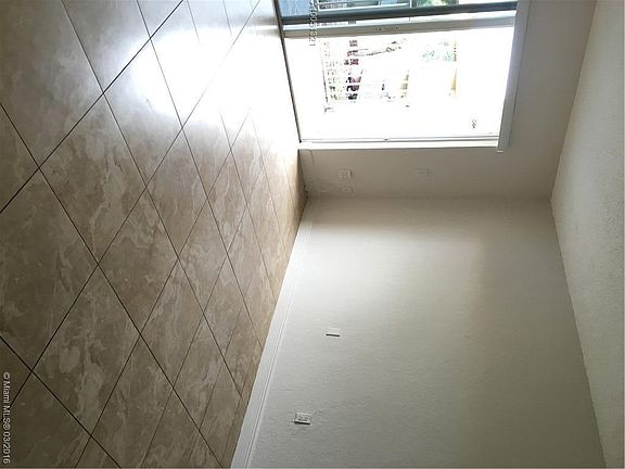 4th image of 5112 NW 79th Ave APT 305