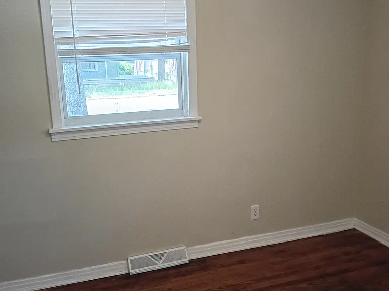 408 E Lafayette St — Photo 8