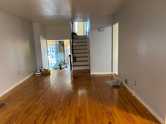 3rd image of 1704 215th St #1