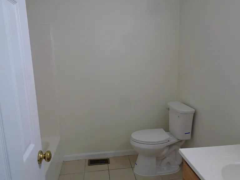1502 W Worley St — Photo 10