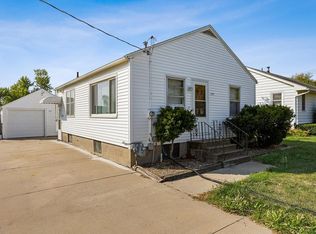 1729 Wilson Ave SW, Cedar Rapids, IA 52404