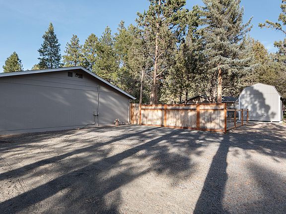3rd image of 61234 Chikamin Dr