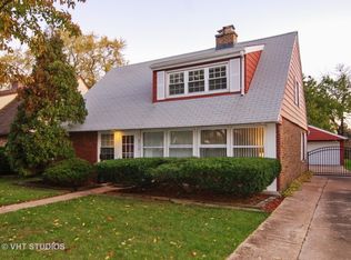 8719 43rd St, Lyons, IL 60534