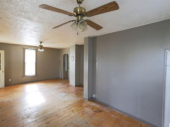 4th image of 510 W Gambier St