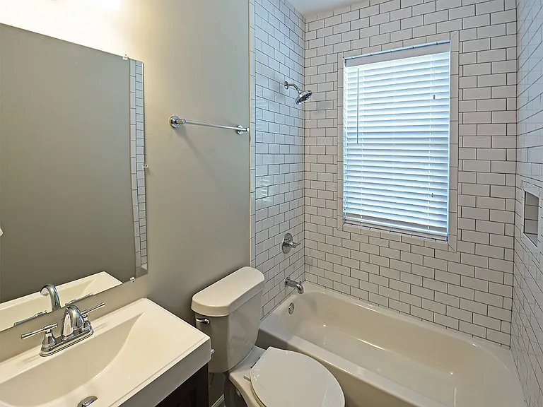 1556 Tutwiler Ave — Photo 6