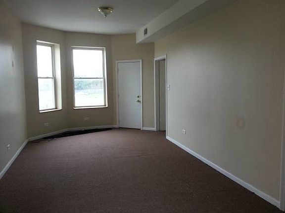 2nd image of 1143 S Saint Louis Ave APT 2F