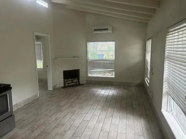 1839 SW 23rd St, Fort Lauderdale, FL 33315