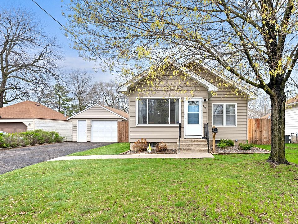 1st image of 436 28th Ave N