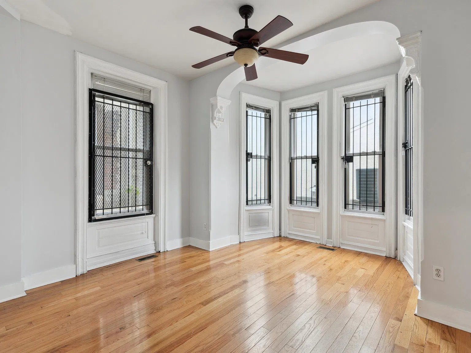 1703 W Montgomery Ave Unit 2 — Photo 3