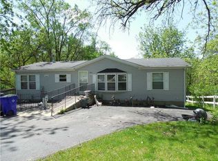 3204 Wood Ave SE, Cedar Rapids, IA 52403