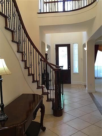 1st image of 8405 Port Royal Ln