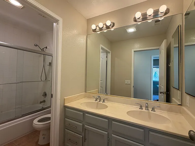 3366 Waterford Dr — Photo 39