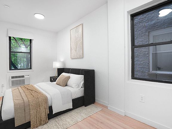 5th image of 446 W 55th St #2S