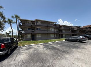 6308 NEWTOWN CIRCLE #8B1, TAMPA, FL 33615