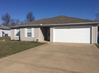 1205 Meadow Rdg, Carl Junction, MO 64834