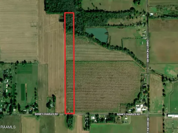 991 Sidney Charles Rd, Opelousas, LA 70570