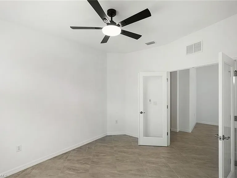 1751 Alameda Dr — Photo 13