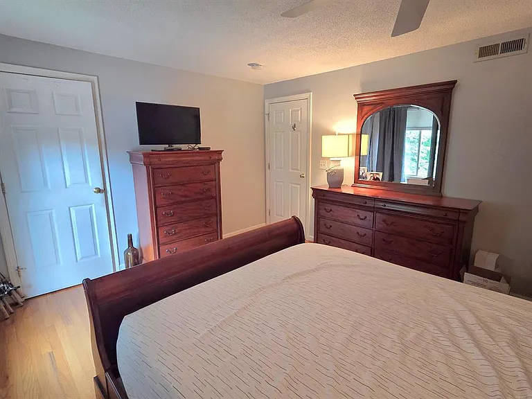22 Amato Dr #C — Photo 12