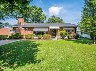 8866 Fox Park Dr, Saint Louis, MO