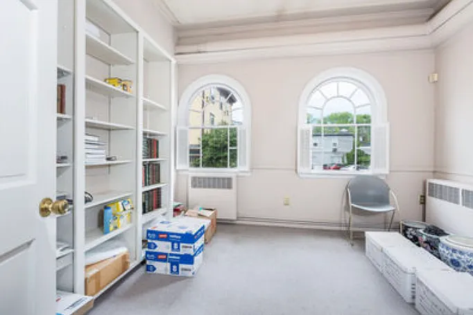 38 Bellevue Ave #H — Photo 4