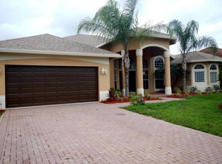 577 SW McComb Ave, Port Saint Lucie, FL 34953