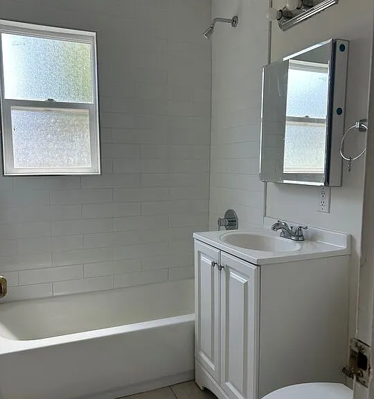 4107 Wade St #H — Photo 11
