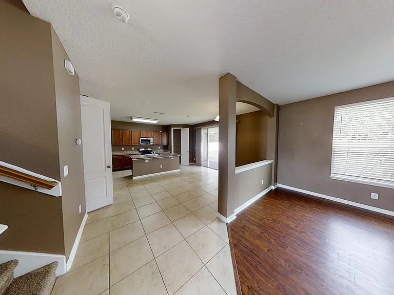 15695 Lexington Park Blvd — Photo 13