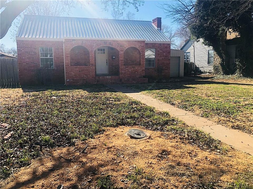 1st image of 1512 W 2nd St