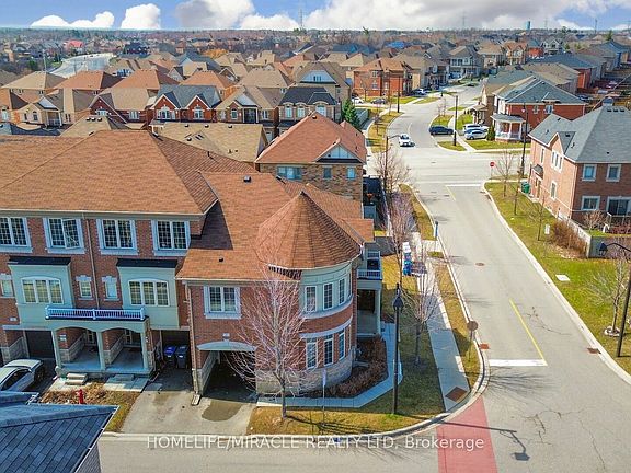 2nd image of 2 Aspen Hills Rd