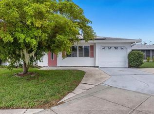 8121 Pickwick Rd, North Port, FL 34287