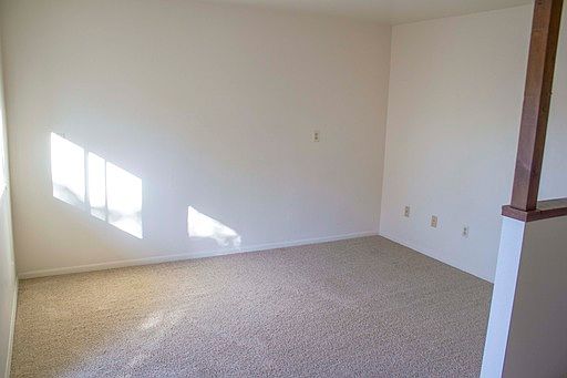 2nd image of 1215 SW 26th St APT 2