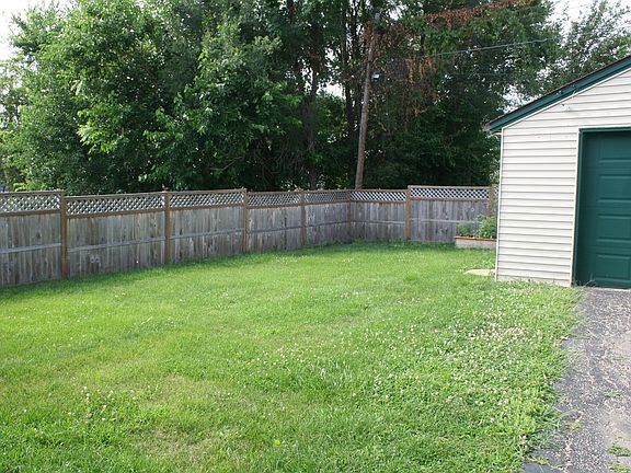 5th image of 1313 W Gilbert Ave