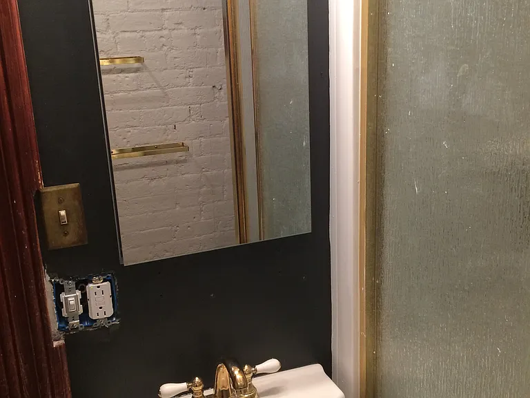 1621 Pullan Ave #1 — Photo 7