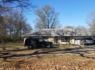 704 E Crowly St, Hazen, AR 72064