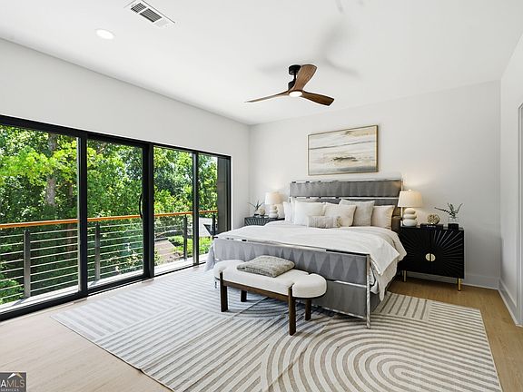 4th image of 2677 Grand Isles Way