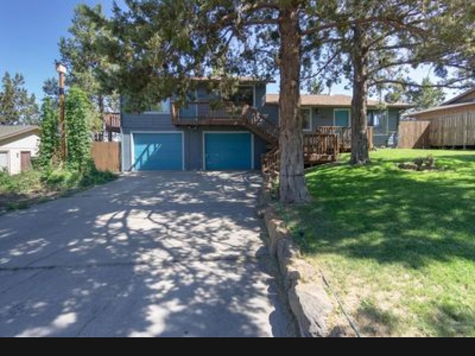1st image of 1901 NE Wichita Way
