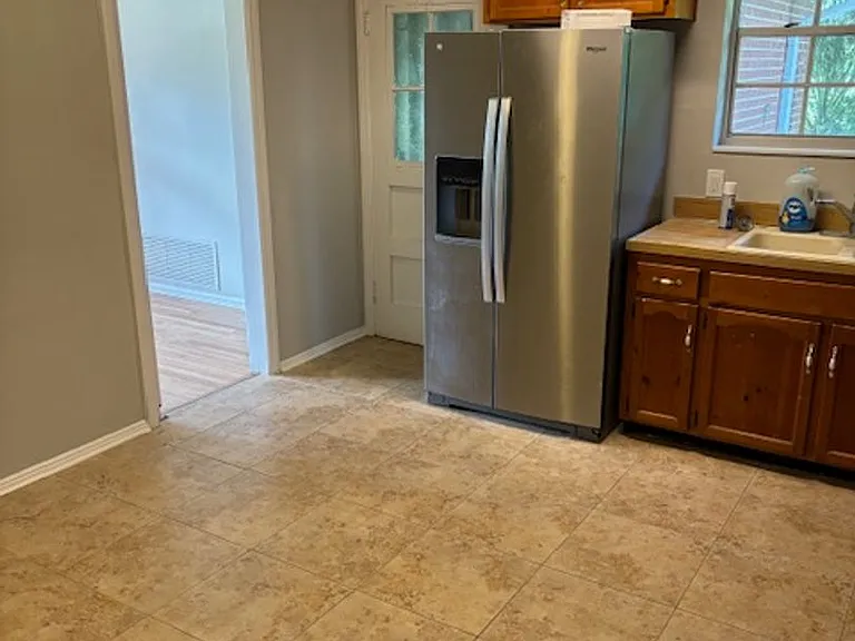 5321 Rollins Ave — Photo 5