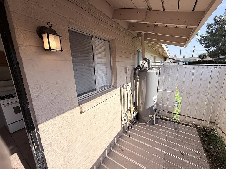 Back porch with washer/dryer hookups