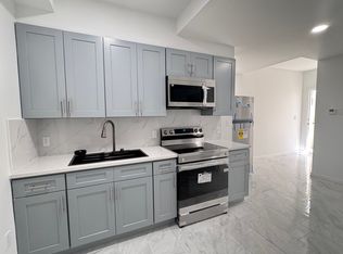 (Undisclosed Address), Staten Island, NY 10304