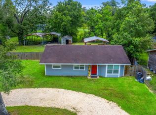 635 W Bolivar St, Vidor, TX 77662
