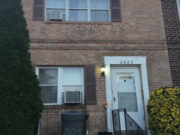 2022 Bayless Pl Building 16, Eagleville, PA 19403