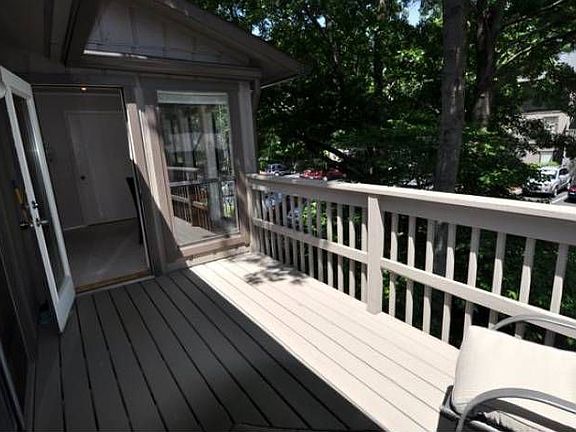Open Deck to Sun Room