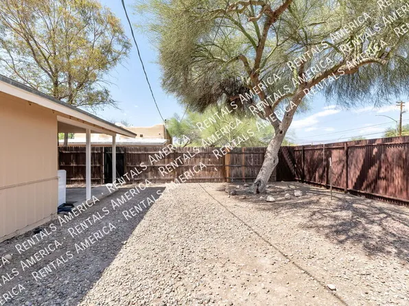 1830 E 8th St #2, Tucson, AZ 85719