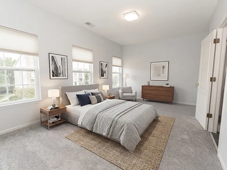 1299 W Lake St #302 — Photo 10