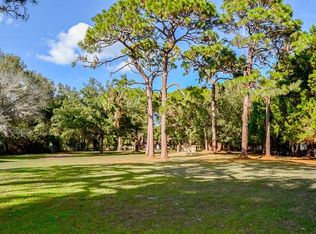 9020 82nd Ave, Seminole, FL 33777
