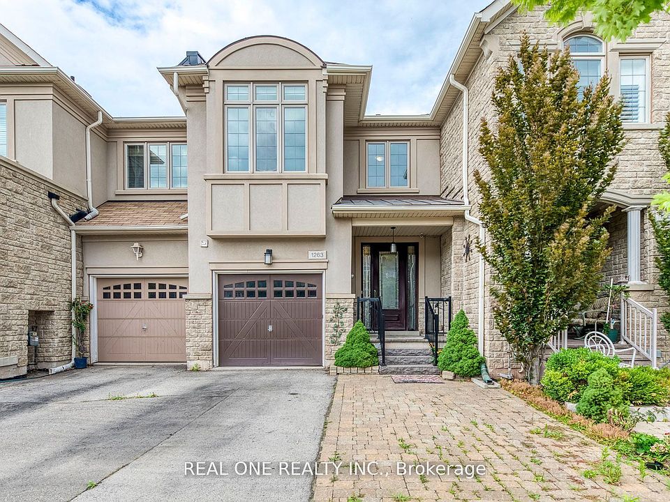 1st image of 1263 Craigleith Rd