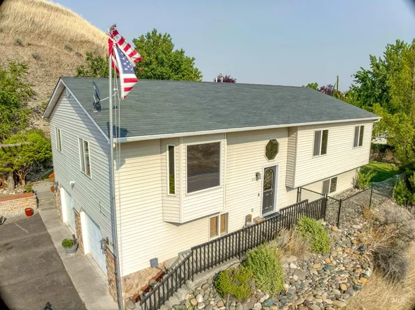 2140 Critchfield Rd, Clarkston, WA 99403