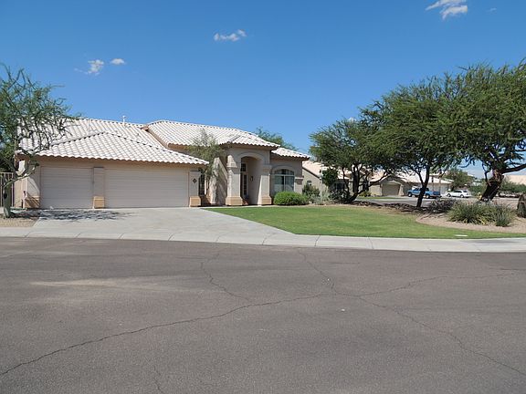 3rd image of 4520 E Rocky Slope Dr