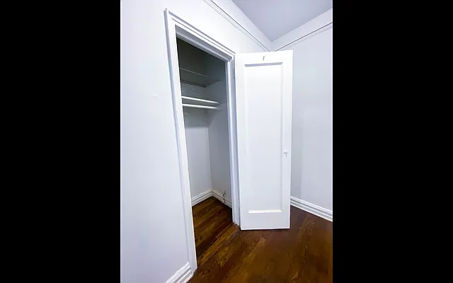 Rented by Voro New York | media 49