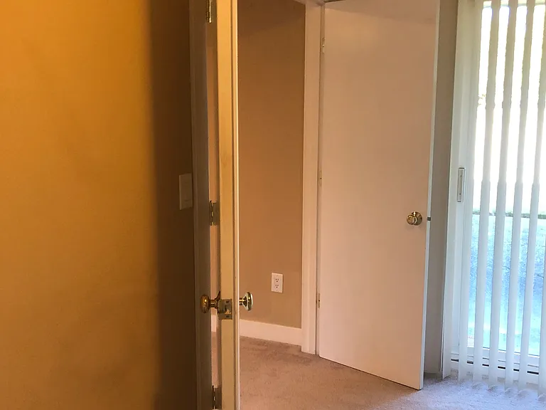 Bonus room with 2nd patio door